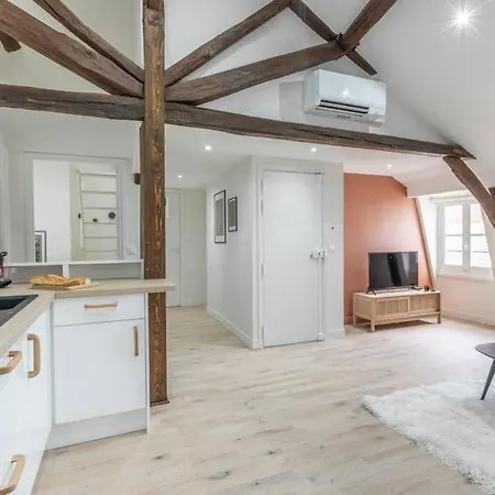 Appartamento 5.Luxury New Flat/Full Equipped/Champs Elysees/Ar Parigi